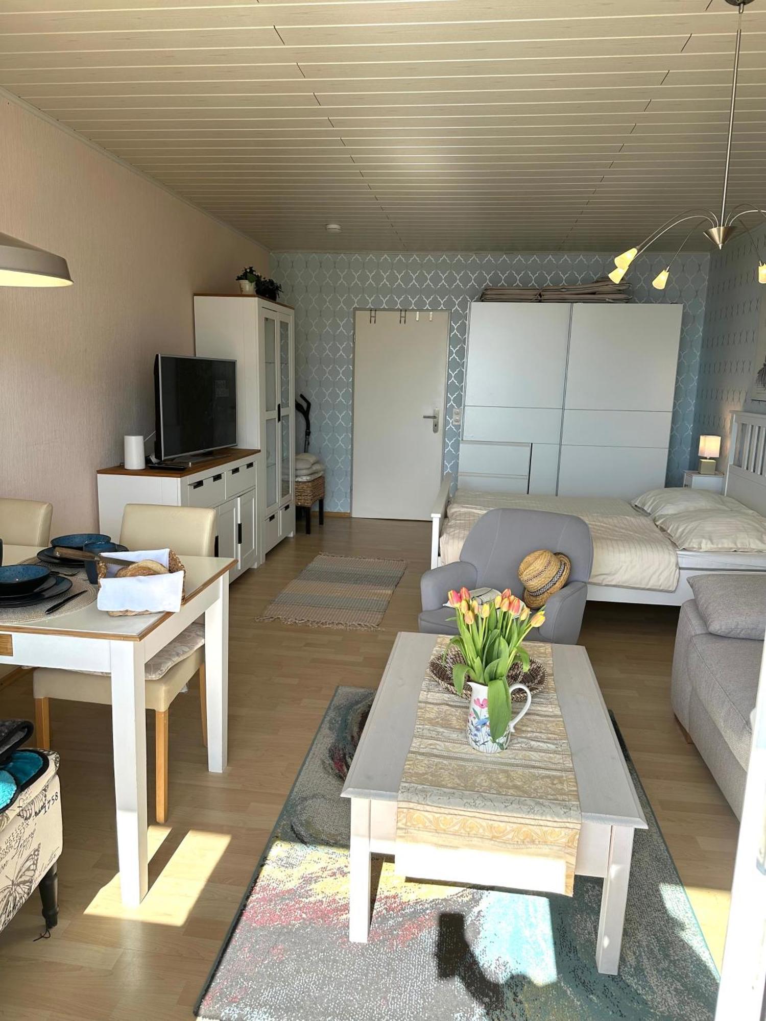 "Mit Ausblick"-Uneingeschraenkter Meerblick Burgtiefe auf Fehmarn Luaran gambar